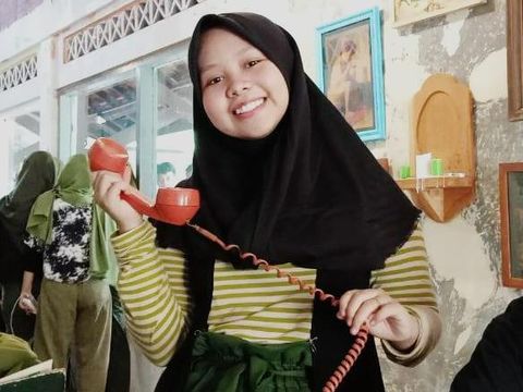 Rahasia Anak Pedagang Lotek Raih Nilai Sempurna SBMPTN & Lolos Kedokteran UGM
