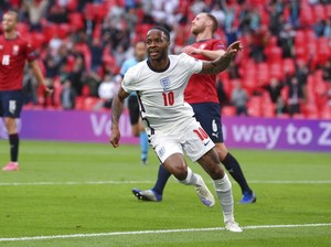Inggris Masih Seret Gol, Sterling: Yang Penting Juara Grup!