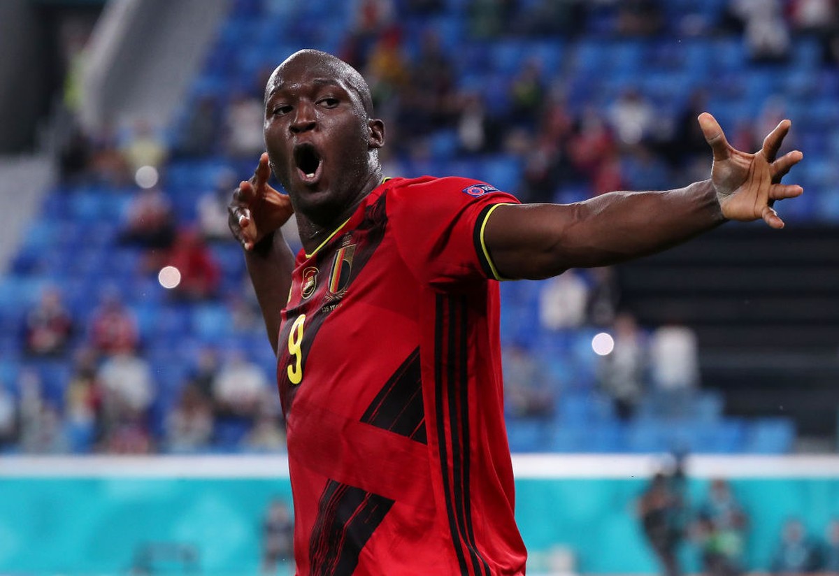 Romelu Lukaku di Antara Dua Ronaldo (Getty Images)