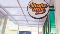 Nama gerai ini adalah Shake Mie. Gerai mie kekinian ini baru buka sekitar 2 bulan yang lalu. Foto: detikFood/Yenny Mustika Sari