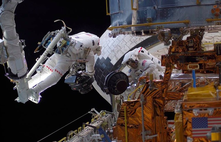 Teleskop Luar Angkasa Hubble Teleskop Luar Angkasa Hubble