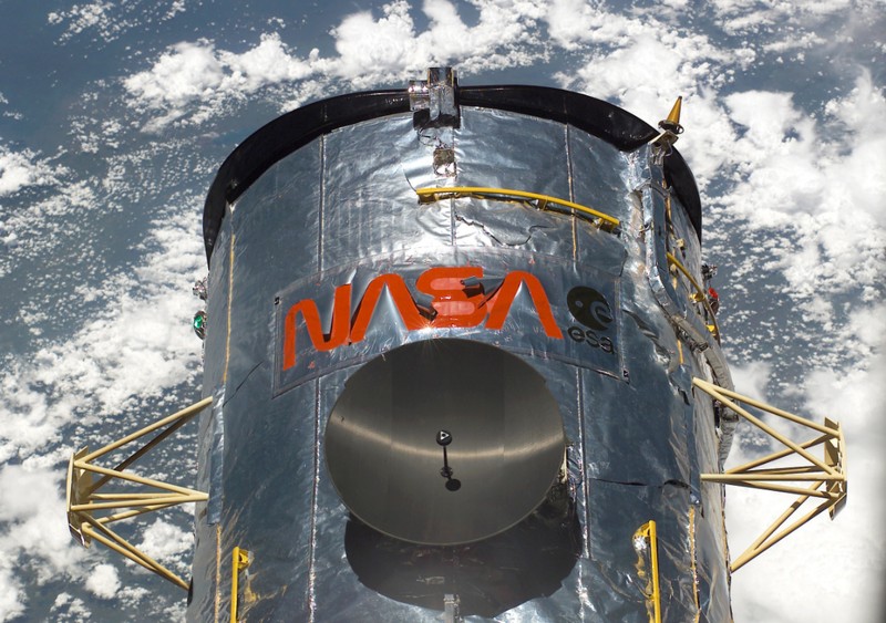 Teleskop Luar Angkasa Hubble