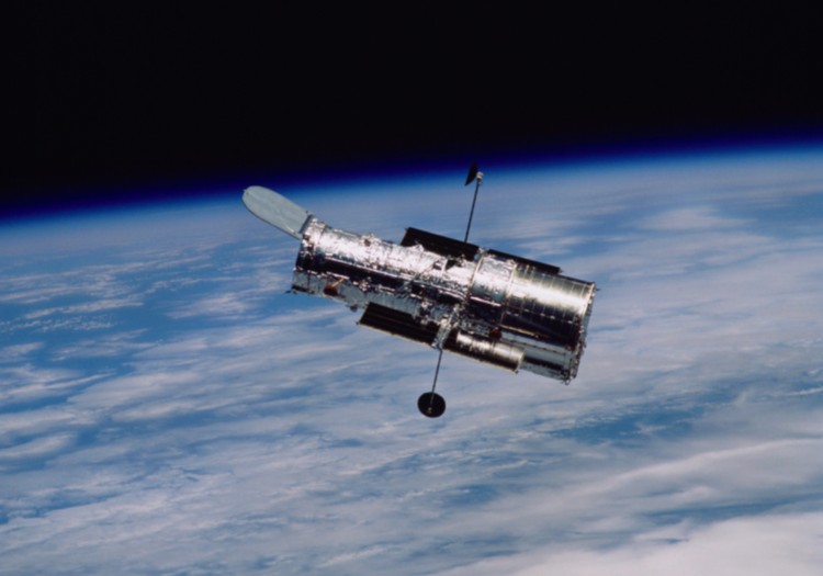 Teleskop Luar Angkasa Hubble Teleskop Luar Angkasa Hubble