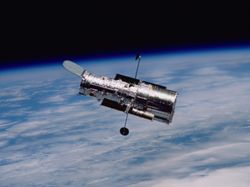 Ini Teleskop Antariksa Hubble yang Rusak dan Bikin Panik NASA
