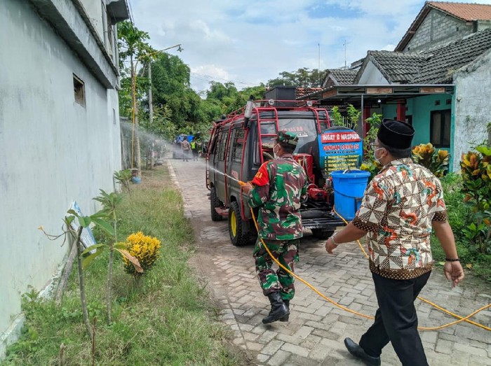 19 Orang Positif COVID-19, Warga yang Tinggal di Perumahan Ponorogo Mengungsi