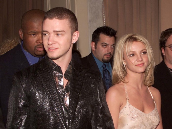 Justin Timberlake and Britney Spears at A Family Celebration 2001 at the Regent Beverly Wilshire Hotel, Beverly Hills, Ca. 4/1/01. Los Angeles. Photo by Kevin Winter/Getty Images.