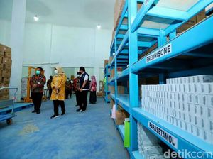 Bupati Ipuk Keliling Rumah Sakit Pantau Keterisian Bed Pasien COVID-19