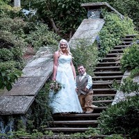 Inilah potret kompak James dengan putri pertamanya yang masih balita.  Foto: dok. Instagram