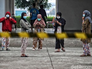 COVID-19 RI Melonjak Besar-besaran, Kapan Pandemi Berakhir?