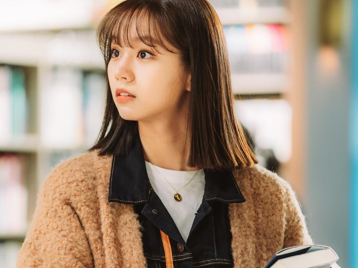 Gaya Kasual Hyeri di My Roommate Is A Gumiho
