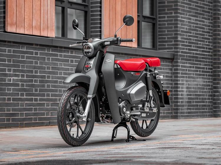 Honda Super Cub C125 Terbaru, Satu Kata: Keren!