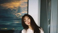 Rupanya, diketahui kemudian Lee Sung Kyung dan Loco akan berkolaborasi dengan merilis single untuk Duet Mate Dingo. Foto: (dok. Instagram/heybiblee)