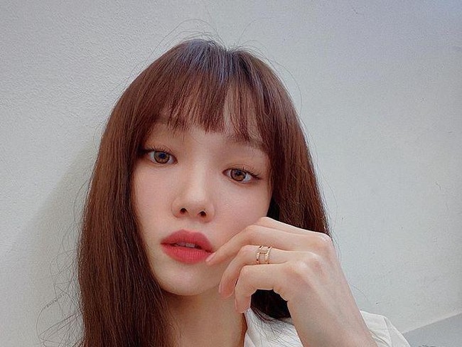 Lee Sung Kyung
