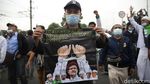 Penampakan Kerumunan Pendukung Habib Rizieq di Flyover Pondok Kopi