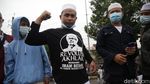 Penampakan Kerumunan Pendukung Habib Rizieq di Flyover Pondok Kopi