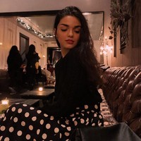 Rachel tampaknya juga mengetahui bahwa perannya sebagai Snow White akan menjadi kontroversi. DO YOU FEEL THE CONTROVERSY COMING???? tambah wanita kelahiran New Jersey, AS itu.Foto: Instagram @rachelzegler