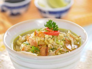 3 Resep Soto Ayam Khas Jawa Populer Berkuah Kaldu Bening yang Sedap