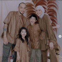 Richa Novisha melahirkan anak pertamanya yang berjenis kelamin laki-laki pada 2010. Dan pada 2017, Richa melahirkan buah hatinya yang kedua. Foto: Dok. Instagram @richaiskak