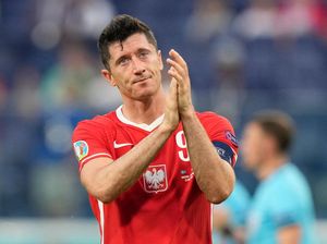 Yah, Robert Lewandowski... Sudah Mulai Tokcer eh Tersingkir