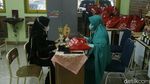 Terapkan Prokes Ketat, Sekolah di Bogor Bagi Rapor Tatap Muka