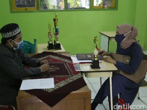 30 Contoh Catatan Wali Kelas untuk Kenaikan Kelas, Ibu-Bapak Guru Merapat!