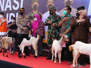 Vaksinasi COVID-19 di Trenggalek Berhadiah Kambing