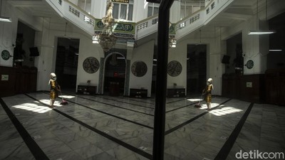Masjid Cut Meutia Tidak Jumatan Hari Ini