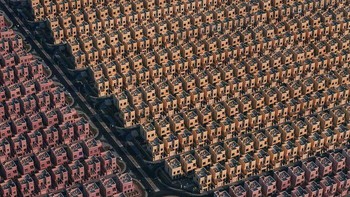 Jejeran perumahan tampak rapi Nad Al Sheba 3 yang terletak di Dubai, UAE. Foto: Boredpanda