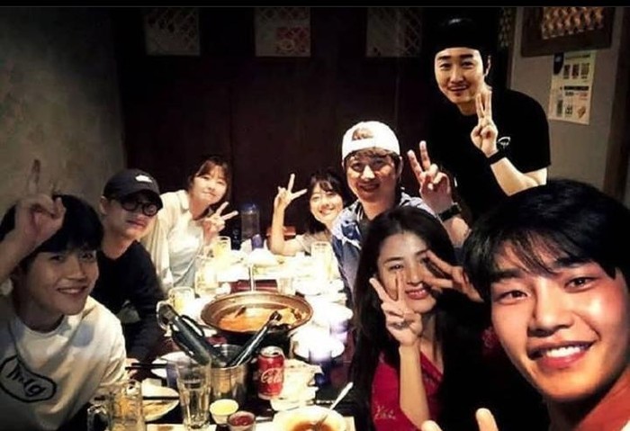10 Gaya Kulineran Keren D.O. EXO yang Bakal Rilis Album Solo
