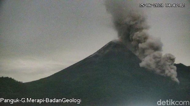 Gunung Merapi erupsi, 25/6/2021