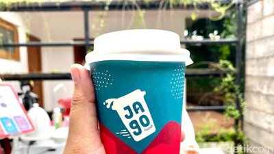 Jangan Nongkrong! Kamu Bisa Ngopi Cantik Dilayani Barista di Rumah
