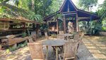 Asri Banget! Cicip Mi Lethek dan Nasi Liwet Enak di Situ Pengasinan