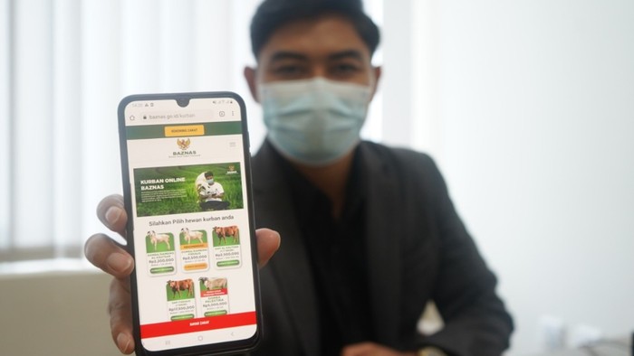 Ketua BAZNAS RI Noor Achmad menyampaikan masyarakat dapat menunaikan ibadah kurban dengan mudah dan nyaman tanpa harus keluar rumah melalui Kurban Online
