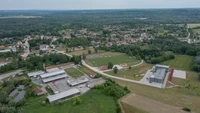 Inilah kota Legrad di Kroasia yang sedang mencari penghuni. Kota yang berada di dekat perbatasan Hungaria ini menawarkan rumah-rumah murah seharga 1 Kuna (Rp 2.300) yang bisa dibeli traveler. (Reuters)