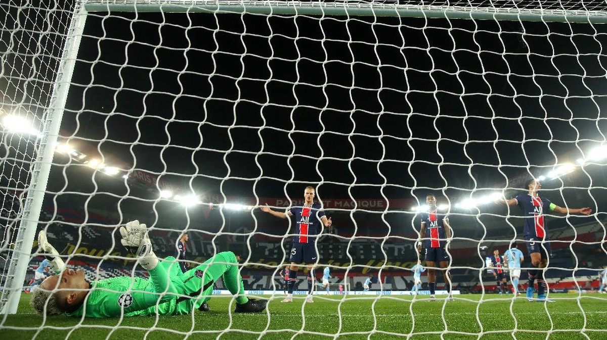Paris Saint-Germain tiga kali tersingkir gegara kalah gol tandang. (Foto: Getty Images/Alex Grimm)