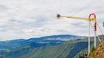 Foto Wahana Ayunan Raksasa di Atas Ketinggian 396 M, Berani Coba?
