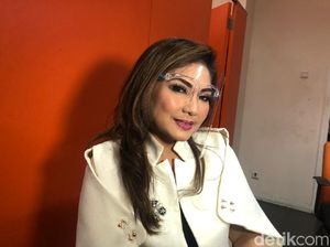 Reaksi Nia Daniaty Ketika Anaknya Dituduh Lakukan Penipuan Rp 9,7 M