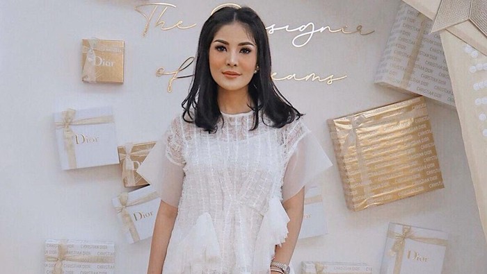Nindy Ayunda