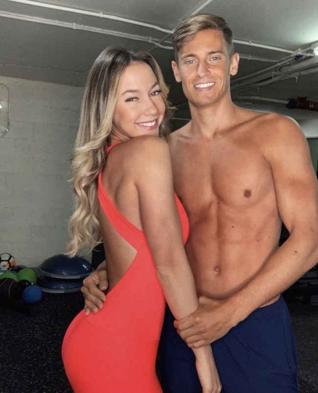 Begitu lamanya hubungan cinta Patricia dan Marcos Llorente, keduanya pun kerap dikira sudah menikah. Dalam unggahannya di Instagram, dia pernah menyebut wanita yang akrab disapa Paddy itu sebagai istrinya. Namun tak diketahui kapan keduanya menikah. Foto: Dok. Instagram @paddy.8