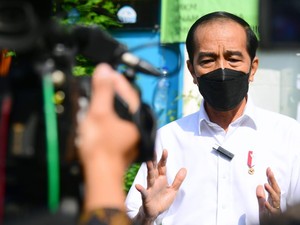 Target Ganda dari Jokowi Demi Kebut Vaksinasi Corona