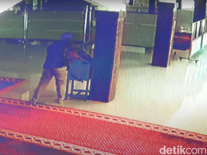 MUI Sesalkan Sejoli Mesum di Masjid-Curi Kotak Amal: Tercela dan Haram