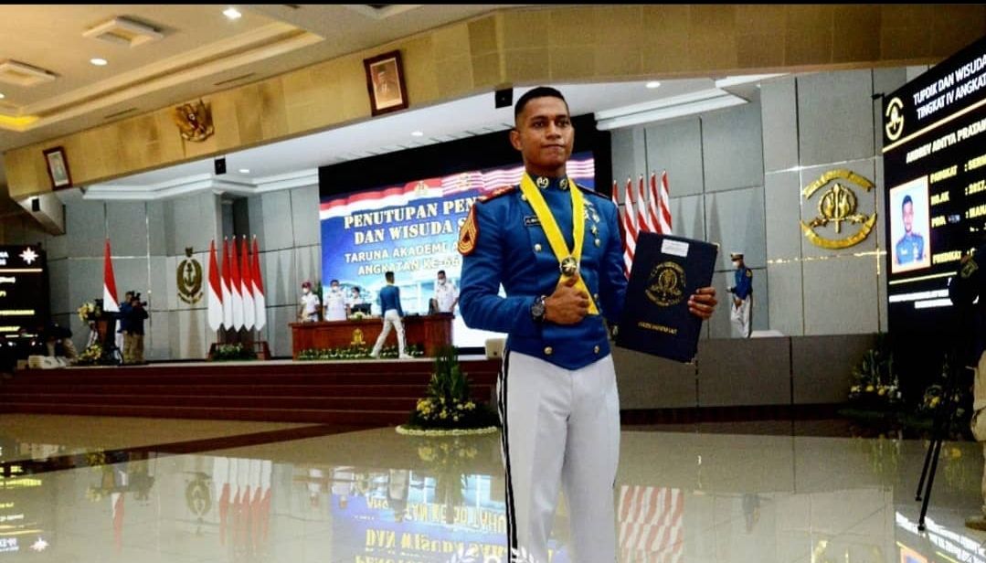 Sermatutar (P) Always Giving Hamonangan Tiris, S.Tr (Han).