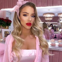 Sebagai model, Taylor telah banyak bekerja untuk brand kenamaan seperti The C Collective. Dikatakan jika ia juga tertarik untuk berkarier sebagai seorang desainer fashion. Foto: Instagram @taylorwardx