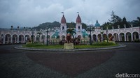 Kalau pun masih ada turis Arab adalah yang punya surat izin tinggal jangka panjang. Ada lagi orang Arab yang masih tinggal di Cipanas, Cianjur adalah yang punya usaha di sana.