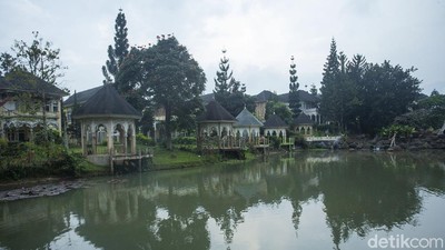 Rupa Perkampungan Mewah Tempat Tinggal Pelaku Kawin Kontrak