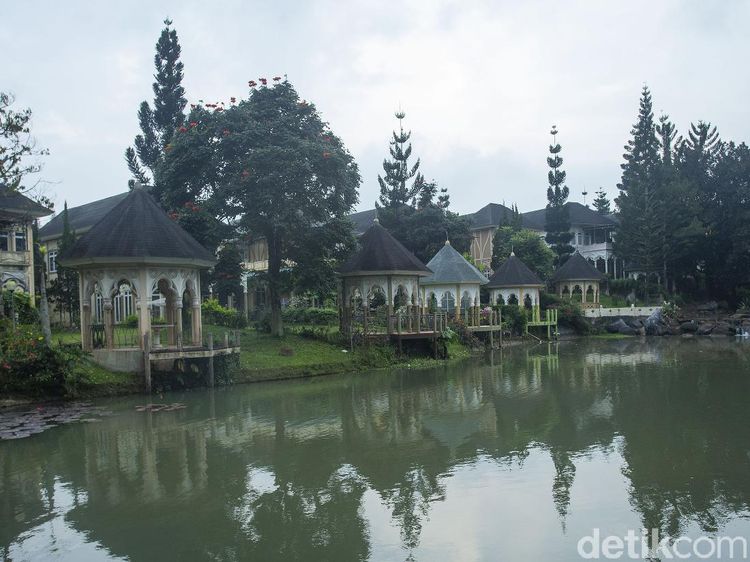 Rupa Perkampungan Mewah Tempat Tinggal Pelaku Kawin Kontrak
