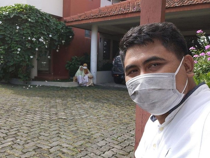 Wagub Jateng, Taj Yasin Maimoen atau Gus Yasin, menjalani isolasi mandiri karena terpapar virus Corona atau COVID-19, Jumat (25/6/2021).