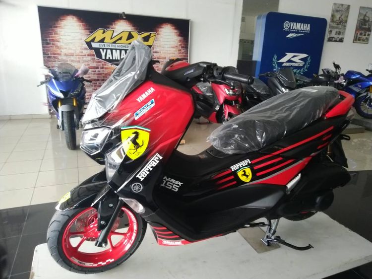Modifikasi Yamaha Nmax ala Mobil Balap, Ada yang Livery Ferrari
