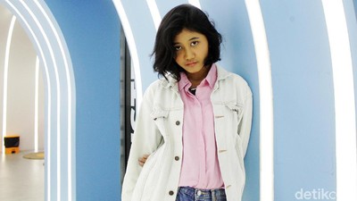 10 Foto Amel, Gadis 19 Tahun yang Viral Mirip Nike Ardilla