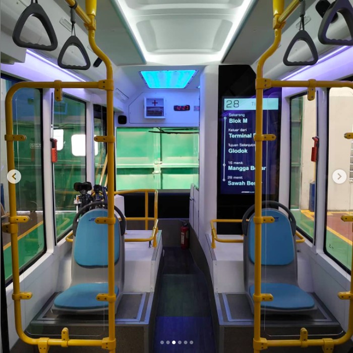 Adi Putro Jetbus Transit monocoque Adi Putro Jetbus Transit monocoque